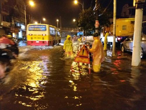 Quy hoạch, phát triển hạ tầng đô thị lớn 